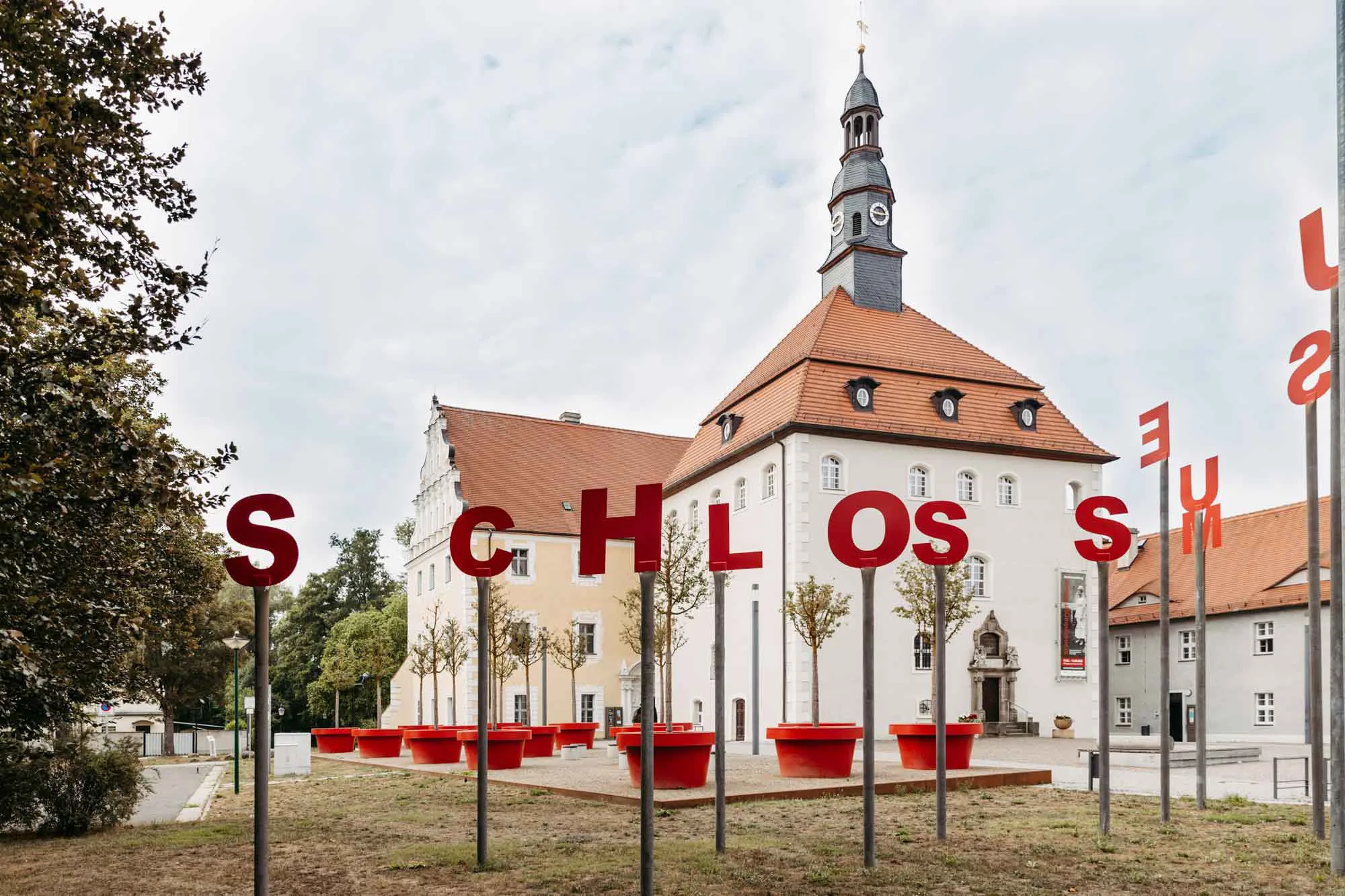 Standesamt Lübben mit vorliegendem Schlosspark